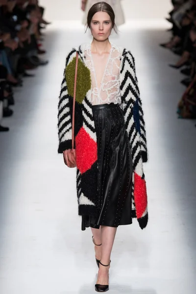 Look 40